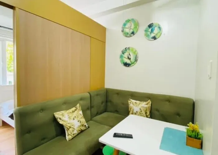 1br Balcony Pool View Katney Staycation * Manila