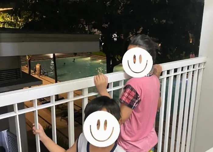 1br Balcony Pool View Katney Staycation *