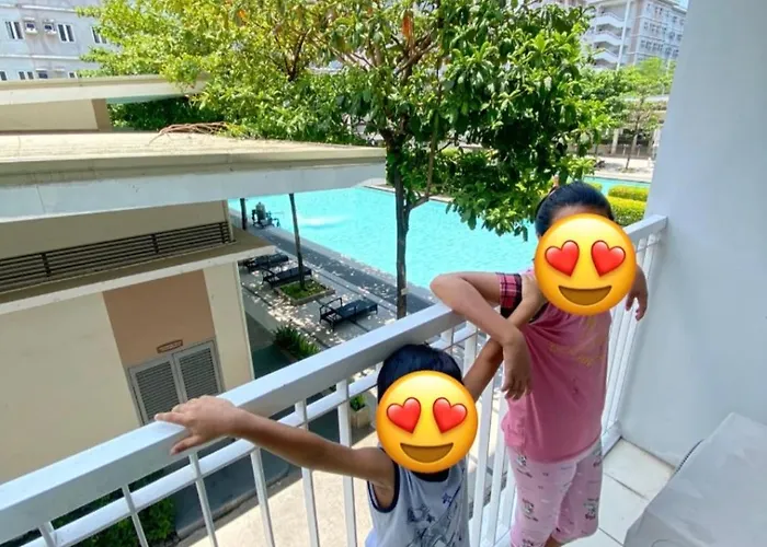 1br Balcony Pool View Katney Staycation *